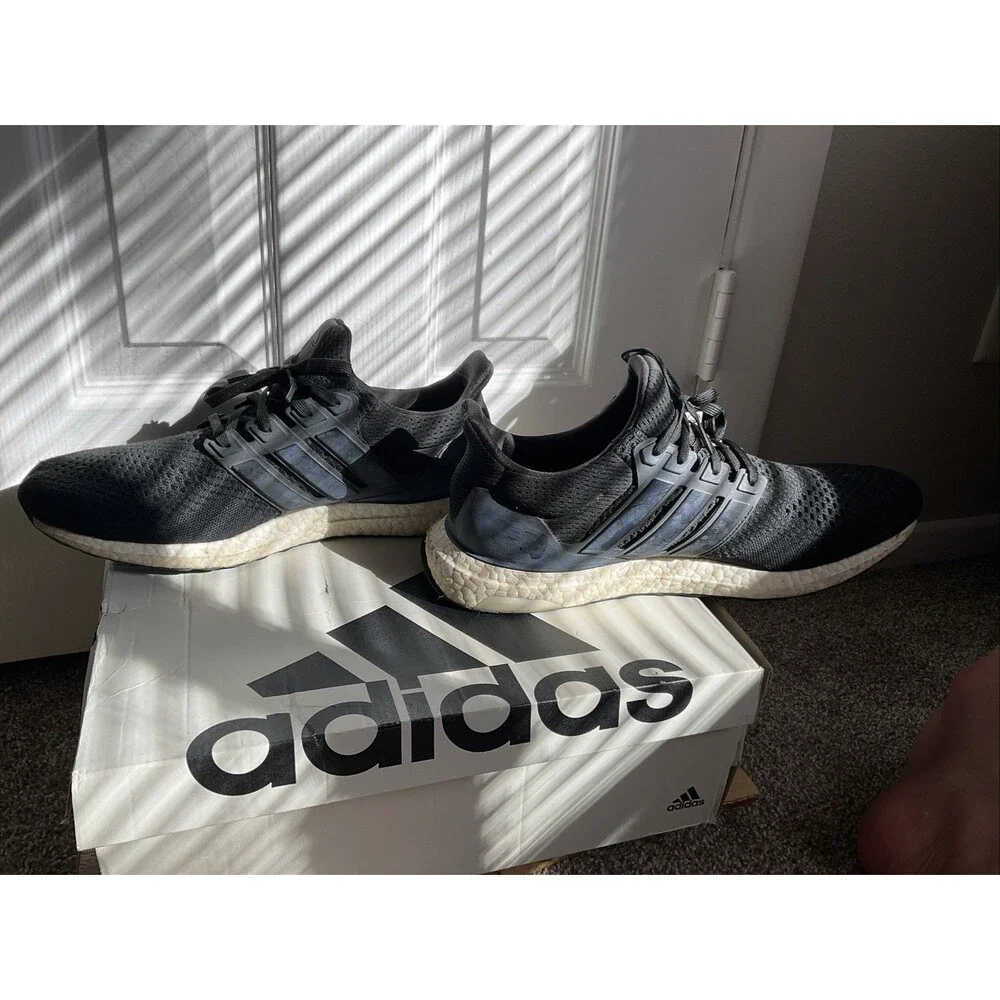adidas UltraBoost 1.0 Retro Reflective 2020 NWOT - Mens US Size  11 AQ5561-20
